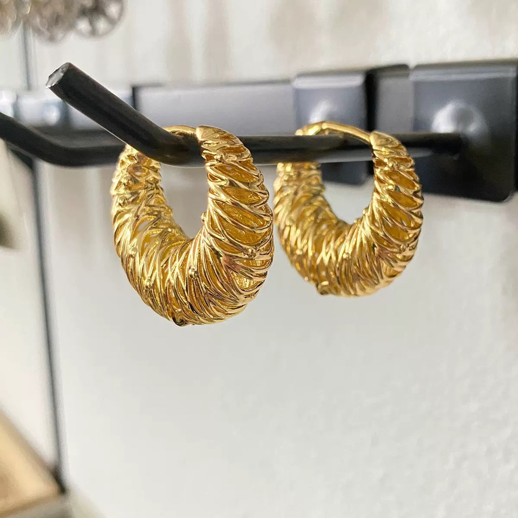 Exaggerated style with intricate lace design, exclusive high-end copper-plated gold earrings