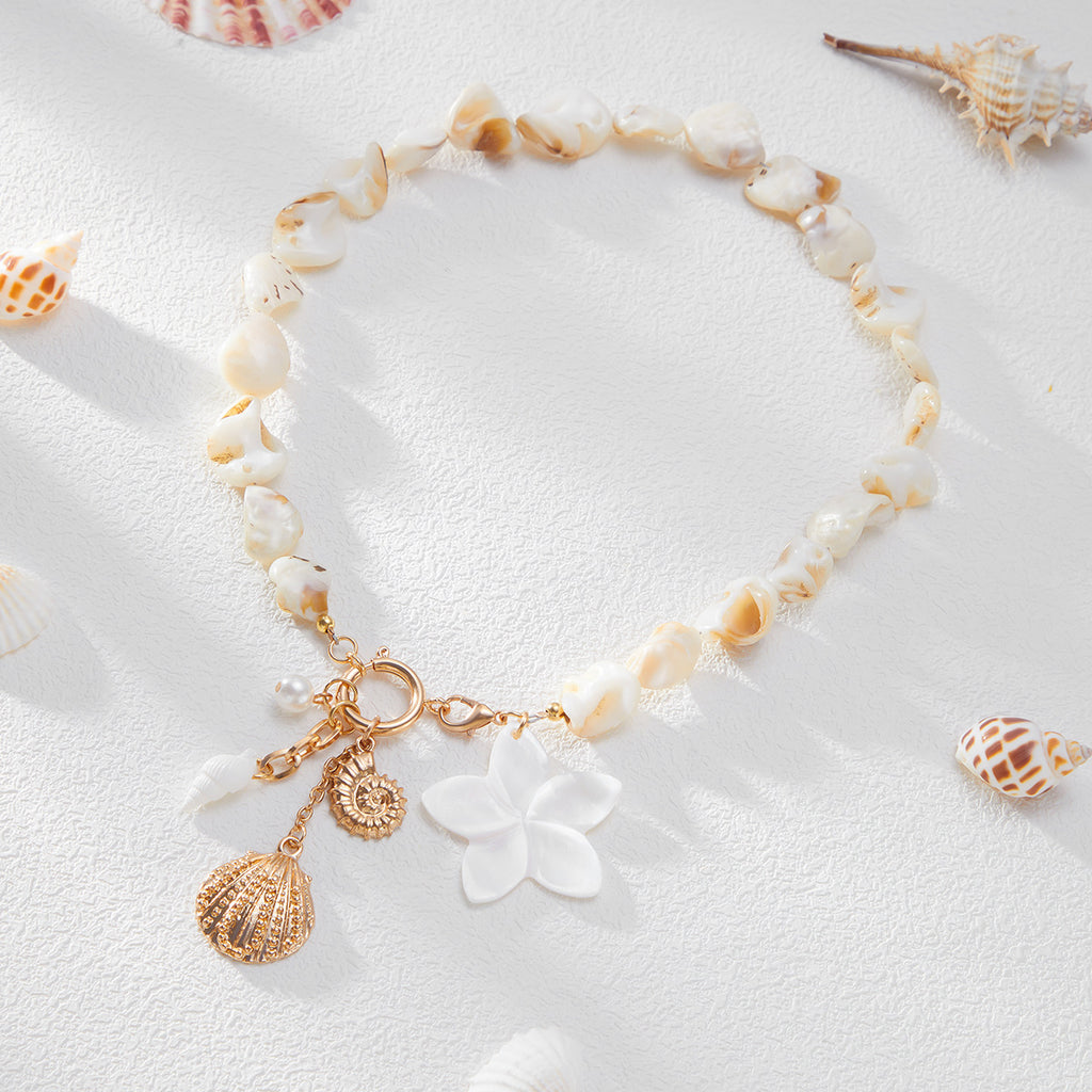 Tropical Seashell Flower Necklace and Bracelet Set | Beach-Style Pearl Jewelry Set