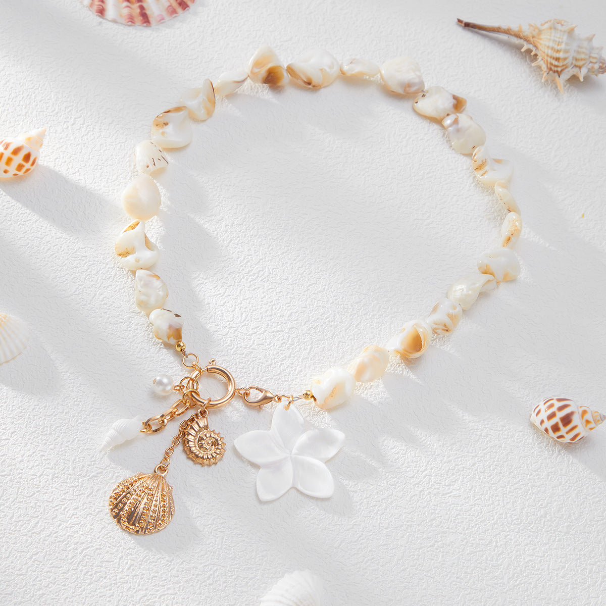 Tropical Seashell Flower Necklace and Bracelet Set | Beach-Style Pearl Jewelry Set